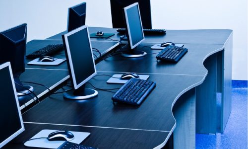 How Corporate IT Support Helps Companies Adopt New Tech
